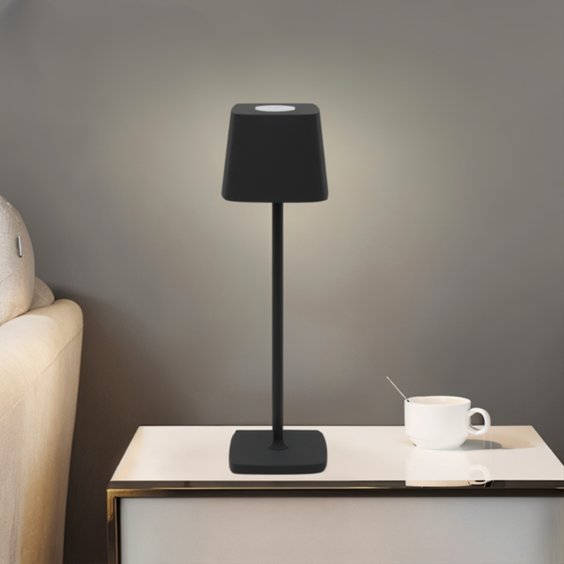 LumoCore - Moderne genopladelig bordlampe med dæmpbar lys