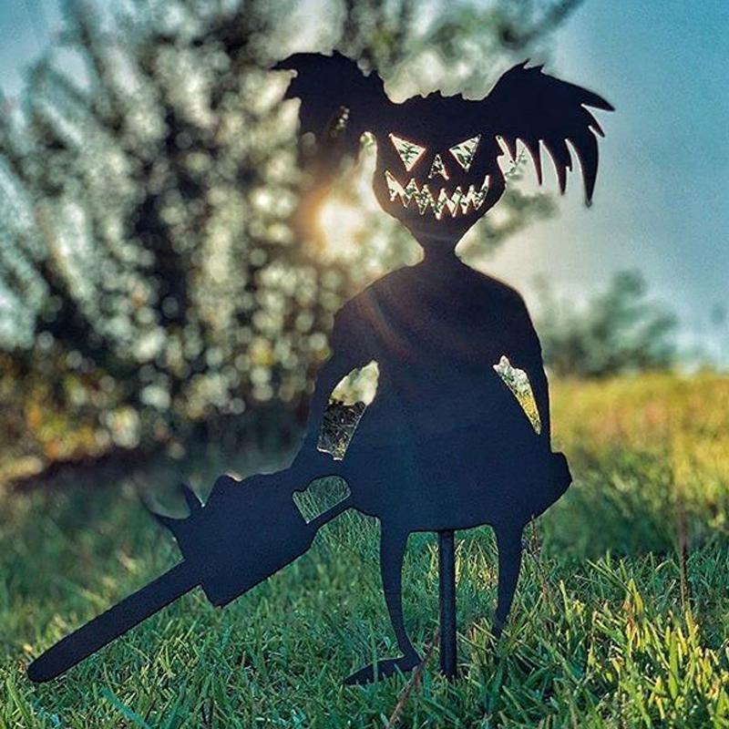 ShadowHaunt – Uhyggelige havedekorationer med legende, men uhyggelige silhuetdesign