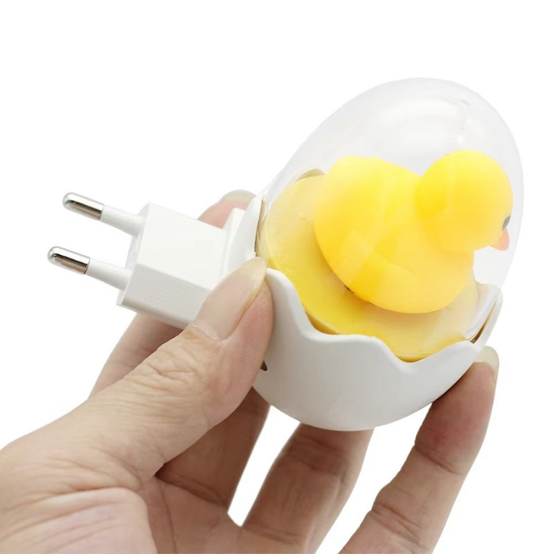 DuckGlow - LED Natlys med Lysesensor og Gul And Design