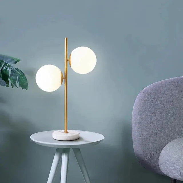 AlkoLume - Minimalistisk bordlampe til moderne rum