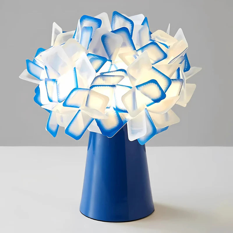 TreeGlow - Minimalistisk LED-bordlampe med varmt hvidt lys til stilfulde rum