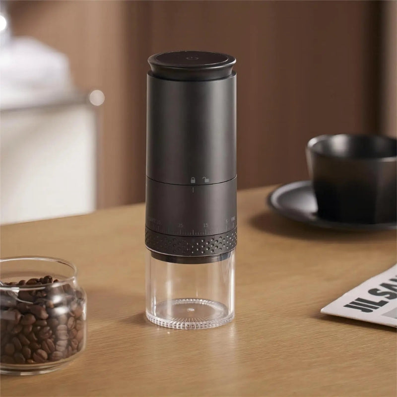 GrindMate – USB Genopladelig Kaffekværn med Justerbare Indstillinger