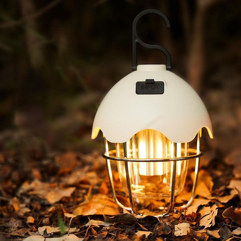 PineGlow – Vandtæt LED-udendørslampe med kogler-inspireret design