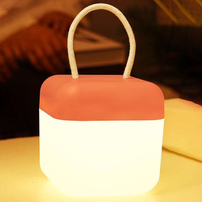 BeamCylinder – Minimalistisk cylindrisk LED-udendørslampe med bærbart design