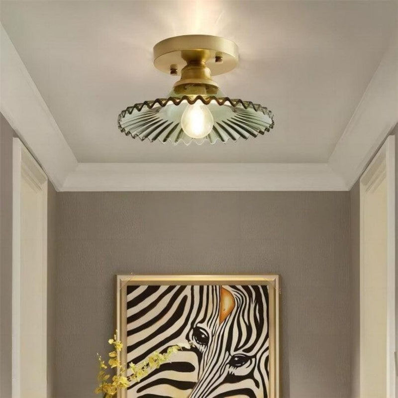 LumiPetal – Vintage loftlampe i rillede glas med messingfinish