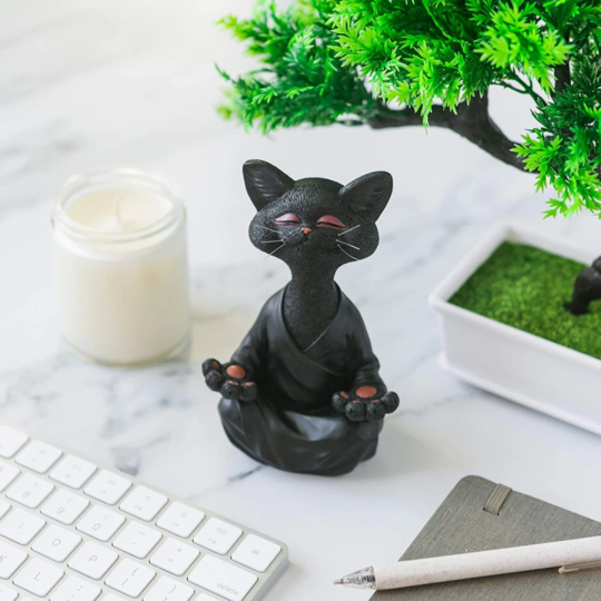 SerenePaws - Håndlavet Buddha Cat Statue til inspireret interiør