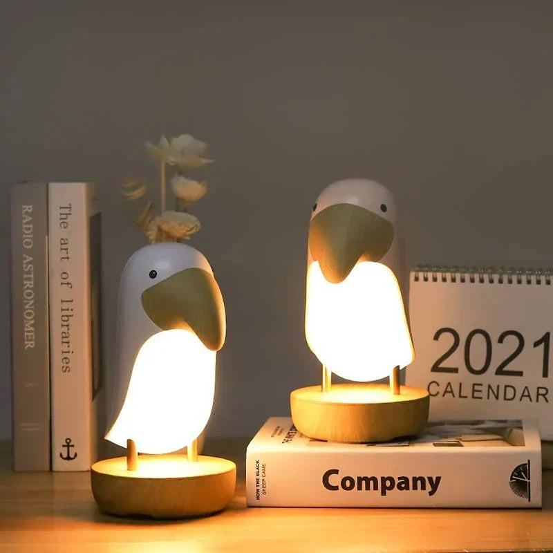 WoodPecker – Trådløs LED-fugleformet lampe til kreativ og hyggelig belysning i hjemmet