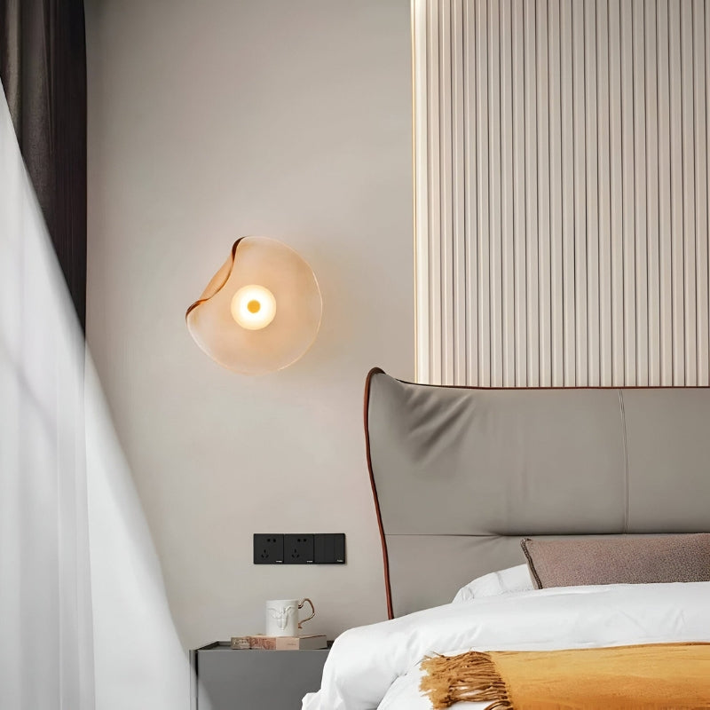 ScandiGlow – Minimalistisk skandinavisk glas LED-væglampe