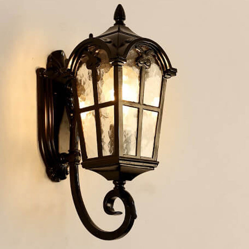 LanternGlow – Retro udendørs væglampe med glasplader