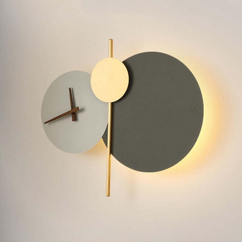 ChronaGlow – Moderne abstrakt vægklokkelampe med LED-belysning