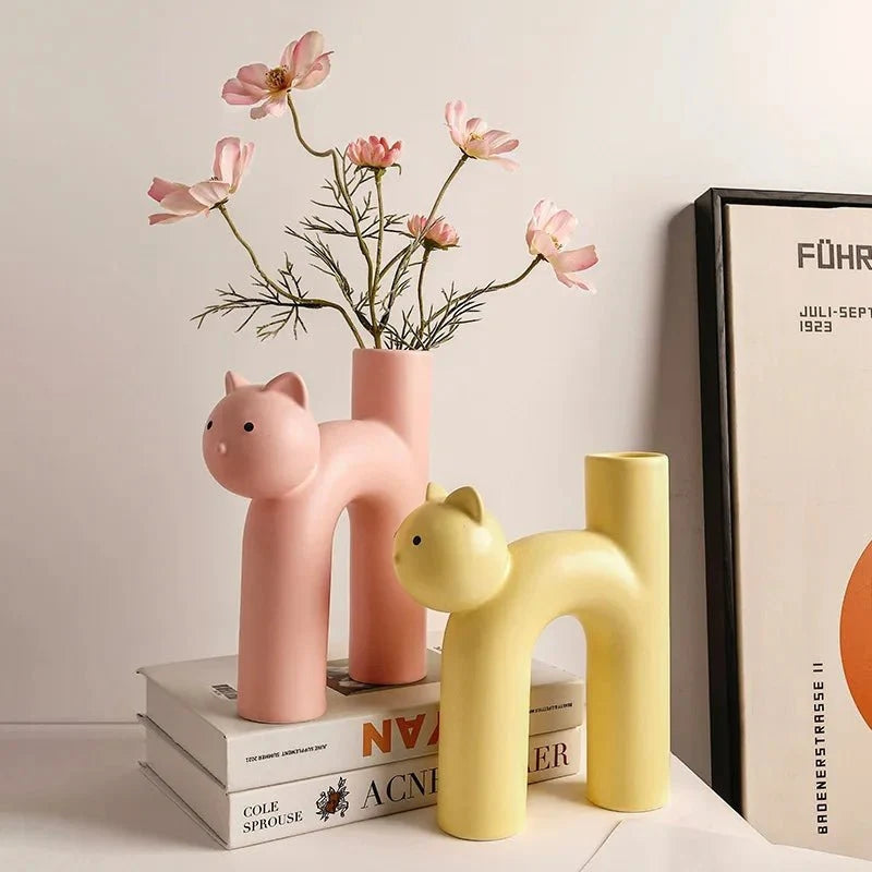 WhimsiCat – H-formet Keramisk Kattevase i Flere Farver til Legende Borddekoration