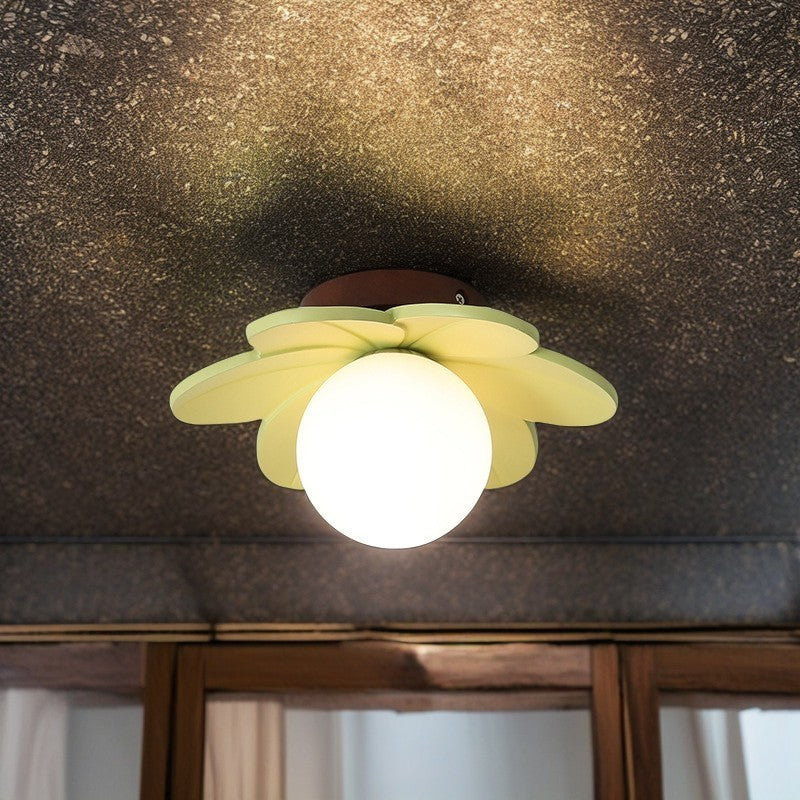 FloraOrb – Nordisk Blomster Kugle Semi-Flush Loftlampe