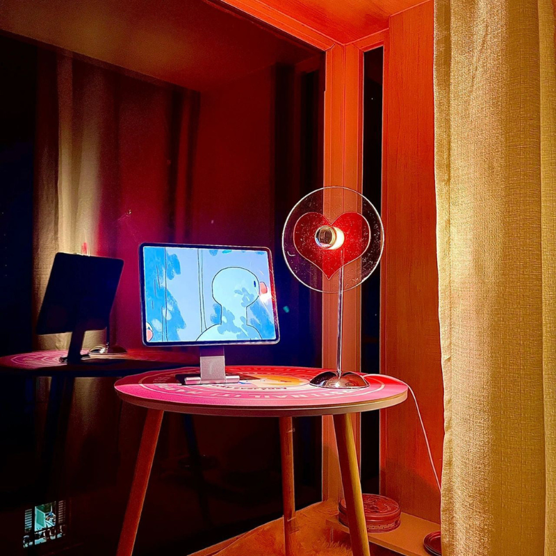 AmorGlow – Hjerteformet LED genopladelig bordlampe
