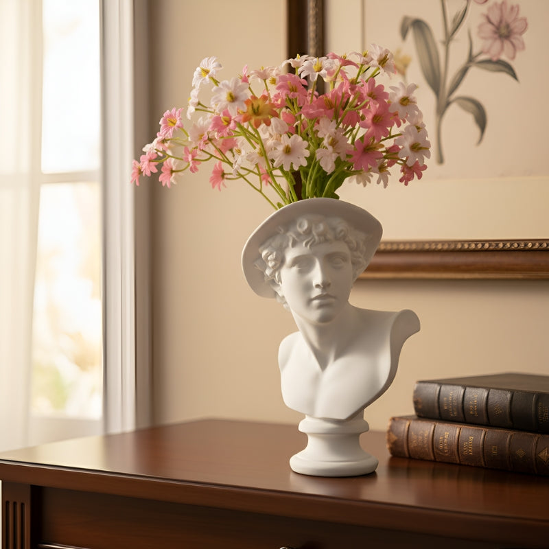 DaviForm – Keramisk Vase med Skulpturelt Design