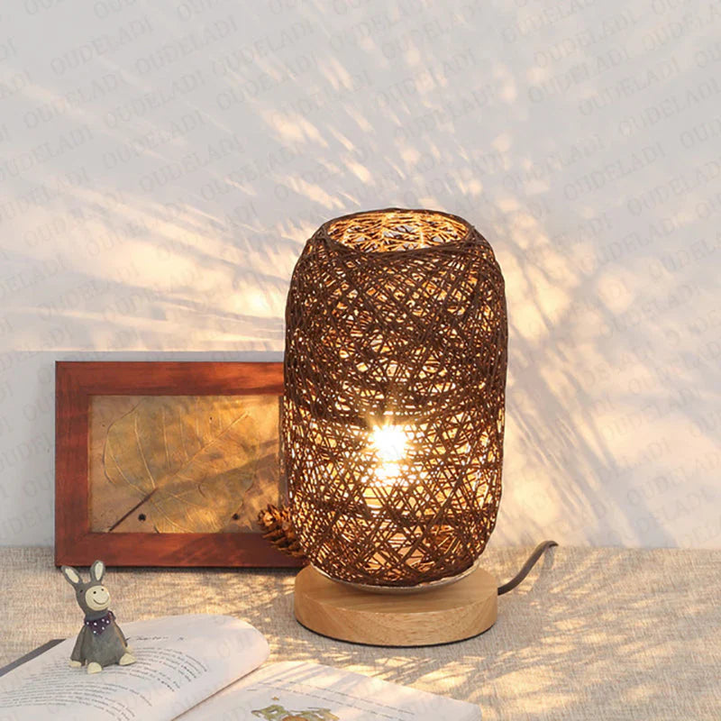 RusticAura - Moderne Rustik Lampe