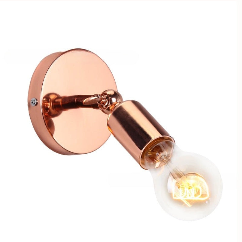 LumiForge – Justerbar industriel væglampe med elegant finish