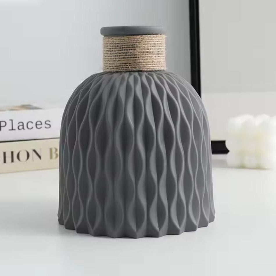 FloralVase - Moderne dekorativ vase med minimalistisk form til elegante blomsterudstillinger