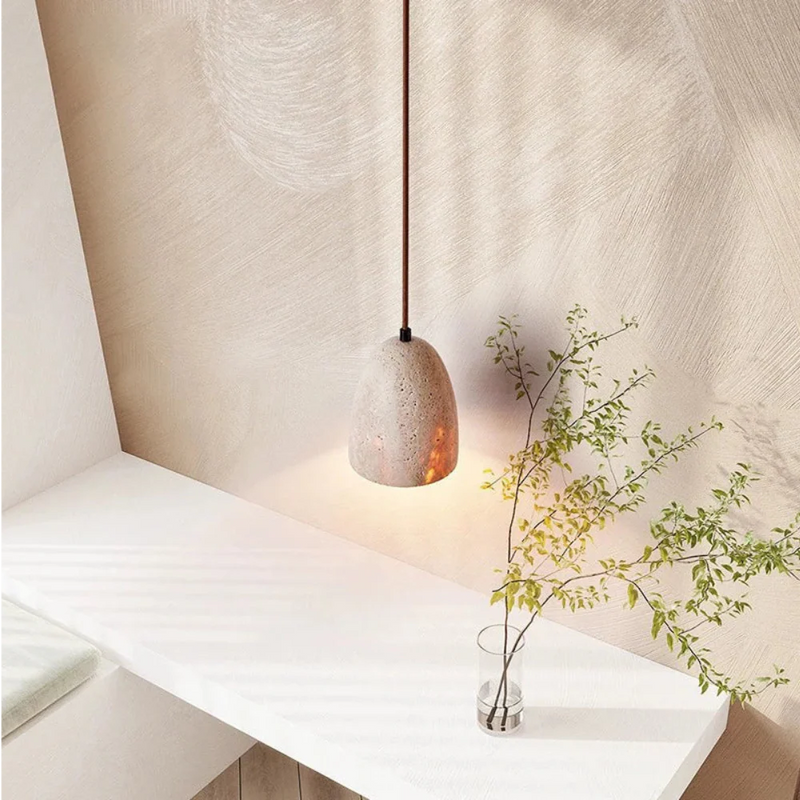 TerraLume – Pendellampe med Naturlig Stenstruktur og Varmt Ambient Lys