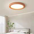 ZenHalo – Loftlampe med krusningsinspireret form og rolig belysning ovenfra