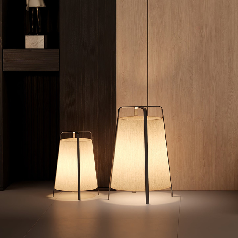 ZenGlow – LED bordlampe med stofskærm