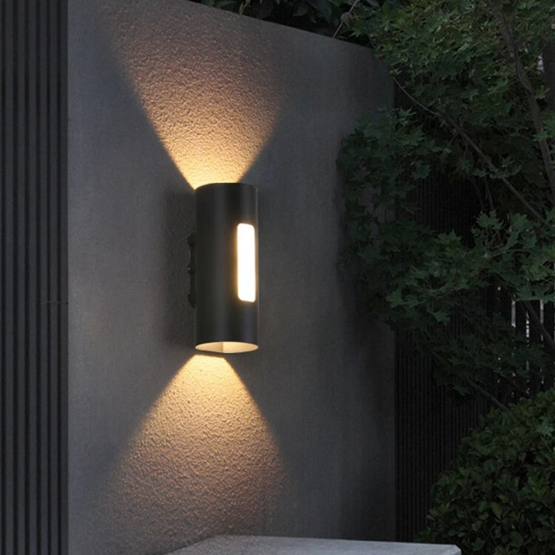 LightEdge – Udendørs LED væglampe med dobbelt op og nedadgående belysning