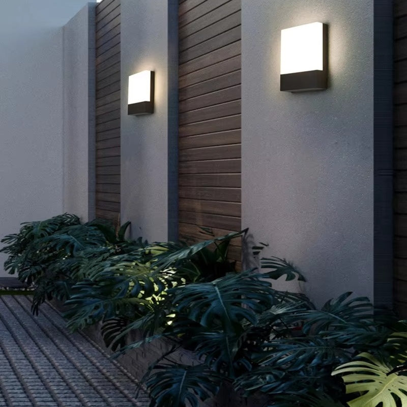 LuminoGuard – Vandtæt LED-udendørsvæglampe til have og terrasse