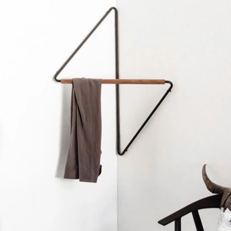 SpaceMax – Multifunktionel knagerække med hylde og pladsbesparende design