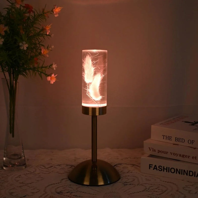 BloomGLow – Blomsterbordslampe med tilpasset belysning for et unikt touch