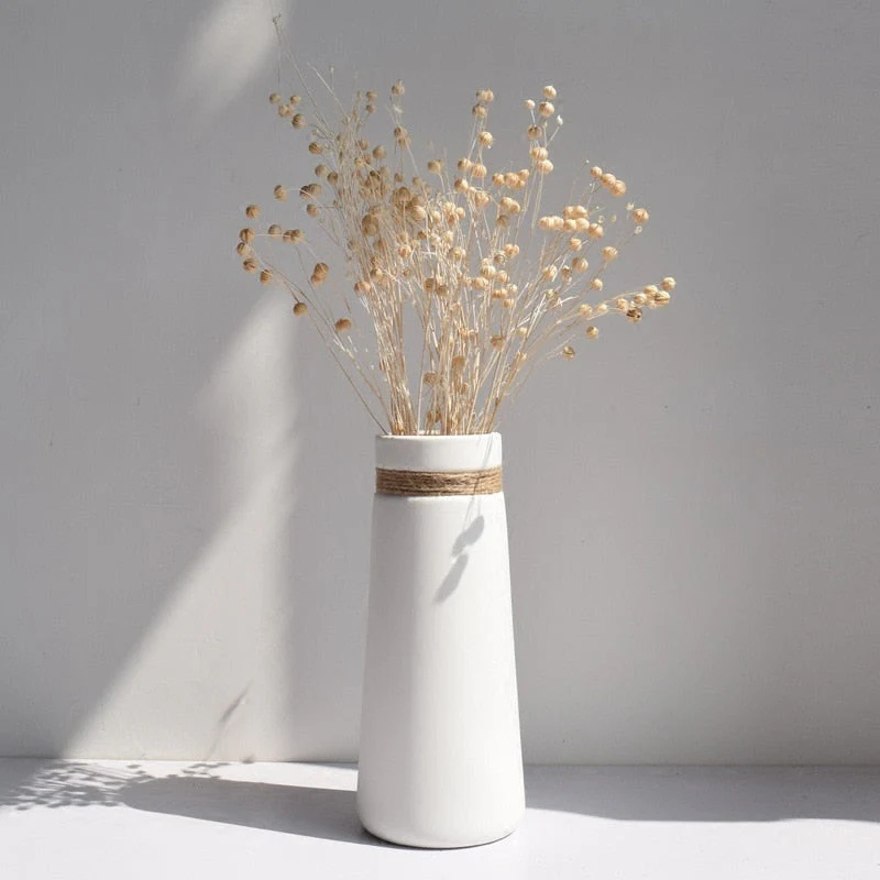 RusticAura – Dekorativ vase med naturlig jutedetalje