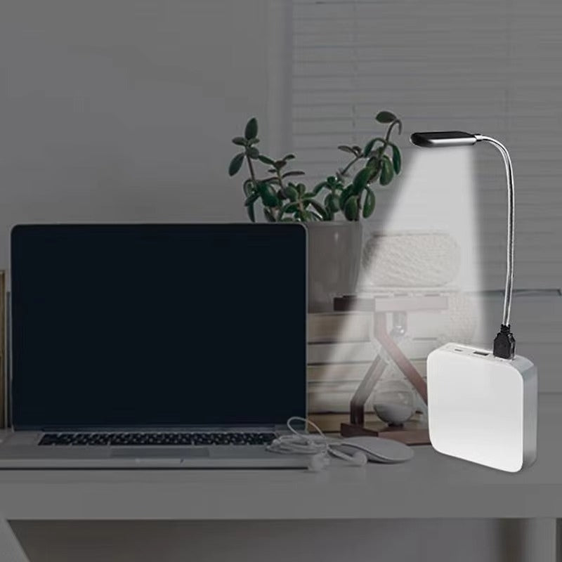 ReadLite – Mini 4-LED USB Boglys til Laptop og Skrivebord
