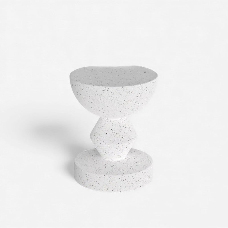 LineCraft - Dekorativt Bord med Geometrisk Form Design