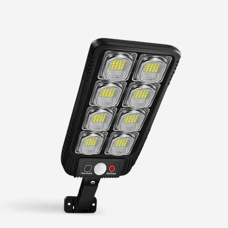 SunGuard – Solcelledrevet udendørs LED-sikkerhedslampe med bevægelsessensor