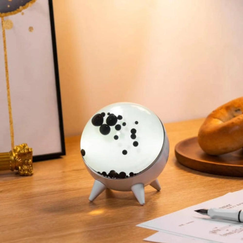 FluidTone – Magnetisk Fluid Musiklampe med USB Genopladeligt Design