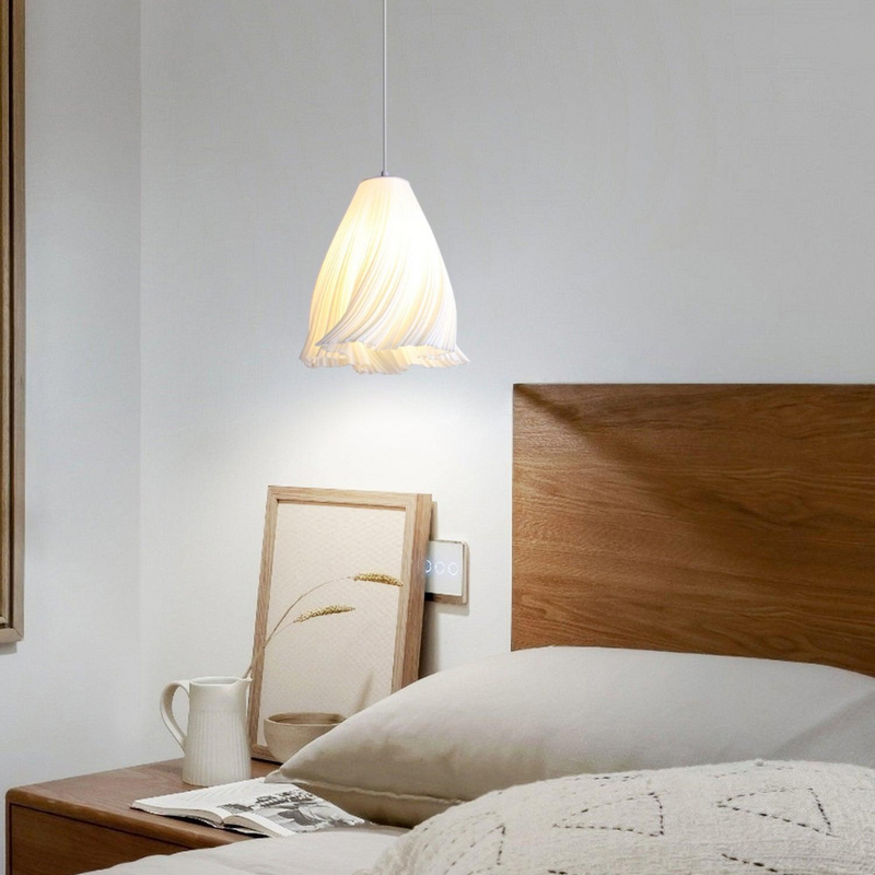 OrionGlow – Elegant pendel med LED-belysning og justerbar højde
