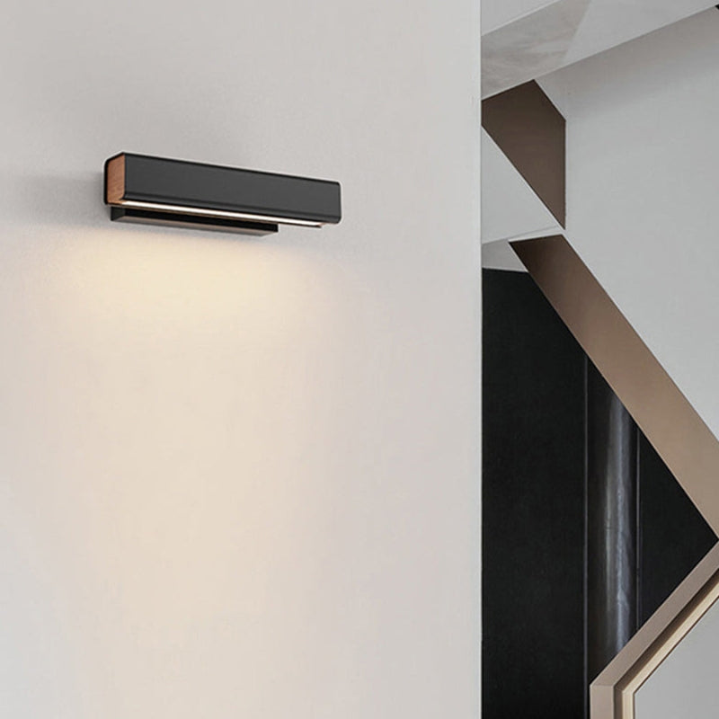 FlexiGlow - LED Væglampe med Justerbart Hoved til Indendørs Belysning