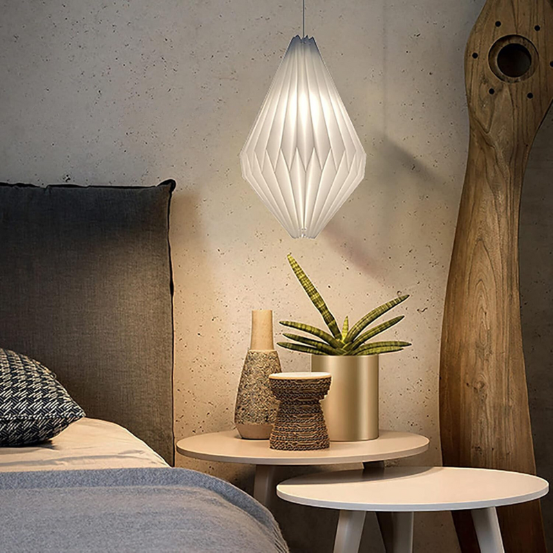 FoldAura - Moderne pendellampe med sofistikeret origami-inspireret design