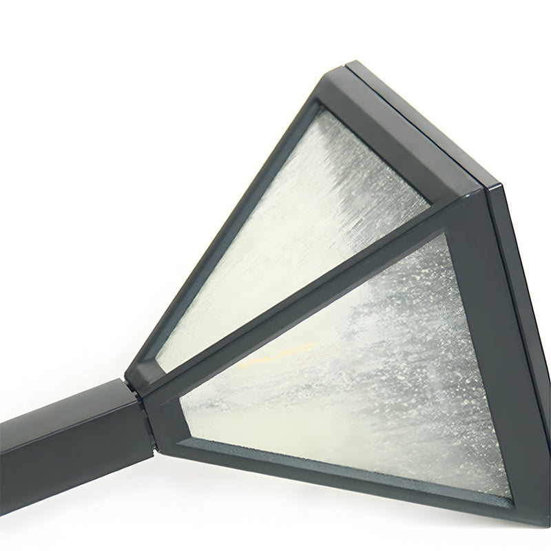 LawnLume – LED plænelampe med solenergi design