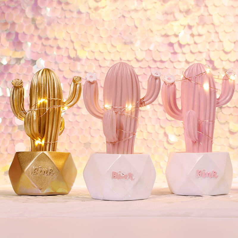 GlowCactus – LED-natbordslampe i kaktusform af harpiks