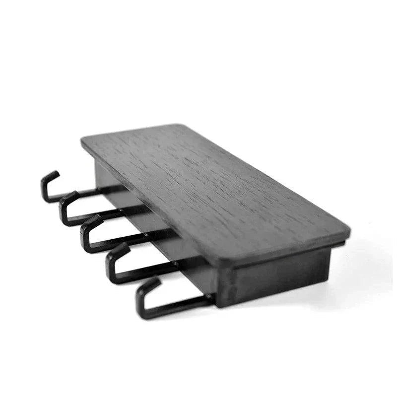 ShelfHook – Vægmonteret organizer med hylde og flere kroge