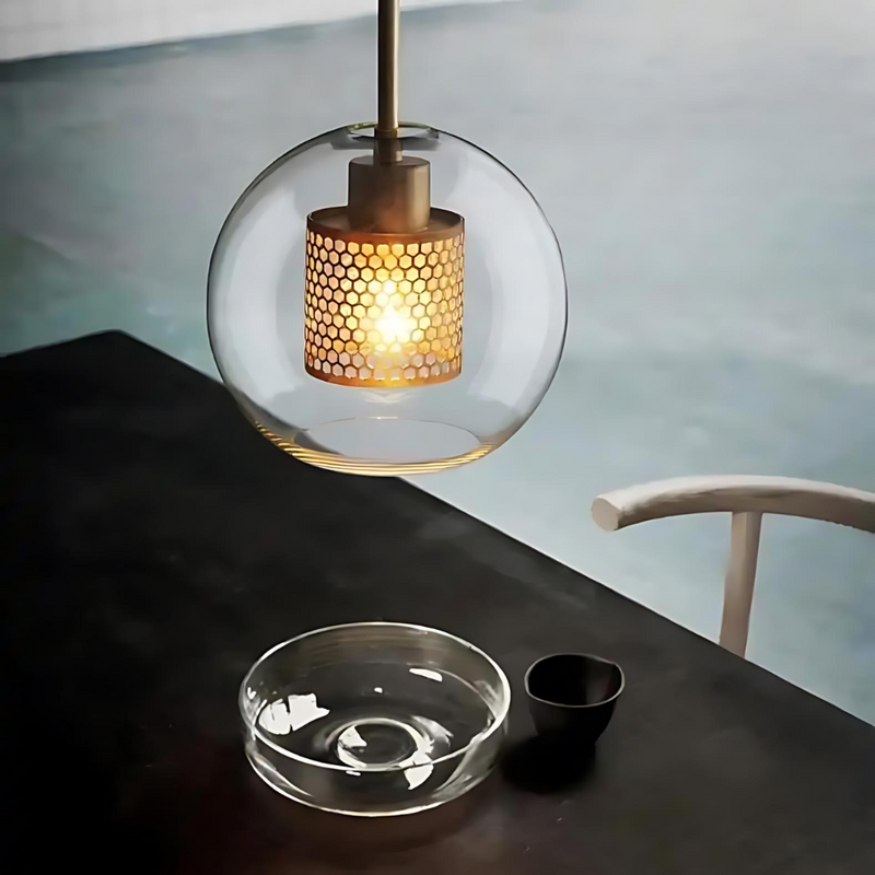 GlassLuxe - Elegant glas pendellampe til moderne interiør