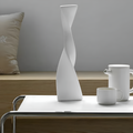 TwistForm – Moderne keramisk vase med unikt snoet design