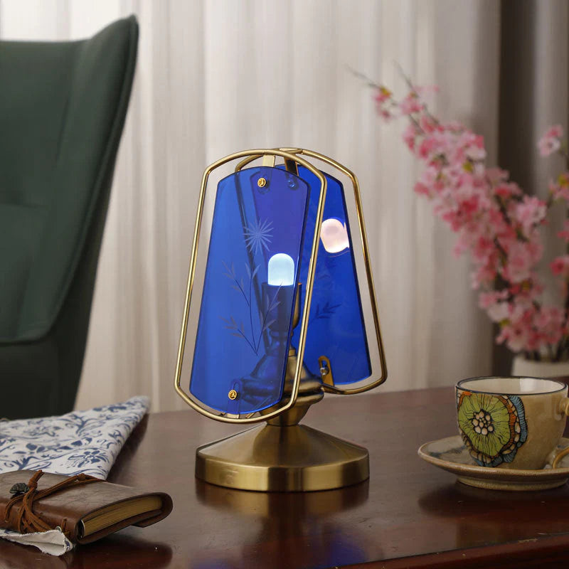 GlowNove - Vintage bordlampe med oval skærm og buet base-silhuet