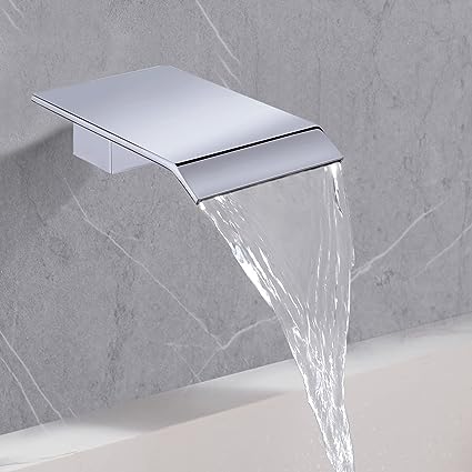 AquaFlow – Vægmonteret vandfaldshane med bred tud for et stilfuldt, moderne touch