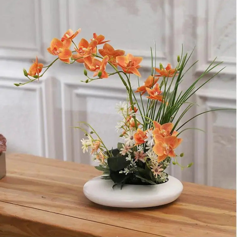 BloomNest – Elegant vase med naturtro orkideopsætning til moderne indretning