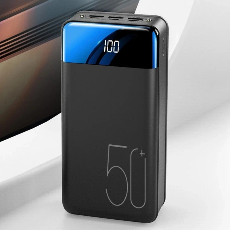 ChargeMax – Ultra Kapacitet Power Bank med Triple Input og Output til Flere Enheder