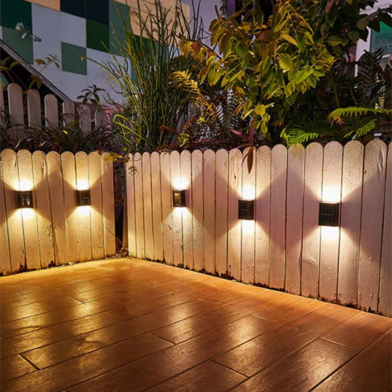 GlowScape - Elegante udendørs solcellelamper med automatisk aktivering | 2+2 Gratis