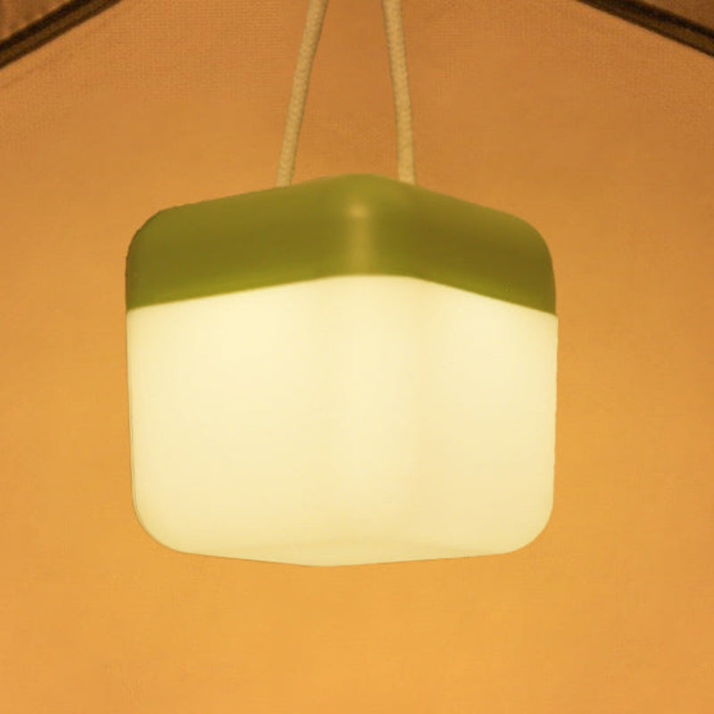 BeamCylinder – Minimalistisk cylindrisk LED-udendørslampe med bærbart design