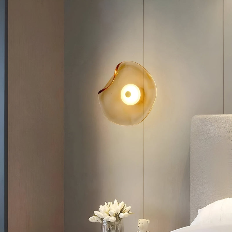 ScandiGlow – Minimalistisk skandinavisk glas LED-væglampe