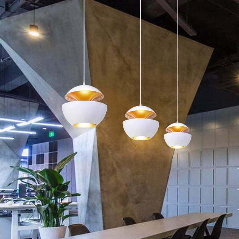AuraGlow – Moderne Justerbar Pendellampe med Varmt LED-lys