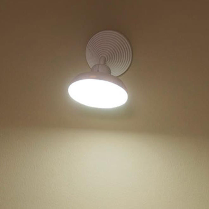SenseGlow – Minimalistisk LED-væg-natlampe med bevægelsessensor
